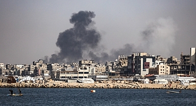 İsrail ordusu ateşkesi ihlal ederek Gazze ve Han Yunus’un doğusunu bombaladı