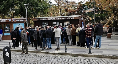 Trabzonspor-Beşiktaş maçının biletleri satışa çıktı