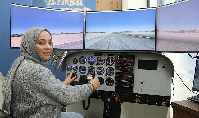 Uçağa binmeden pilot gibi uçuyorlar, simülasyon ile gökyüzüne hazırlanıyorlar