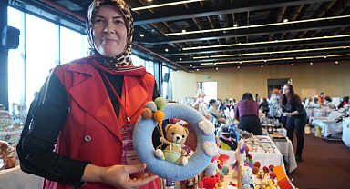 Yeğeninin alerjisi nedeniyle yaptığı küçük hediye, büyük bir emek hikayesine dönüştü