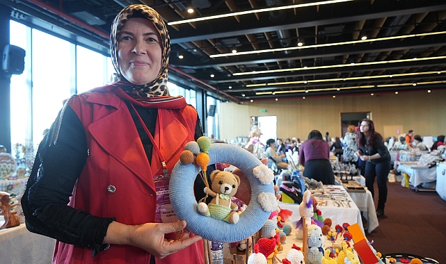 Yeğeninin alerjisi nedeniyle yaptığı küçük hediye, büyük bir emek hikayesine dönüştü