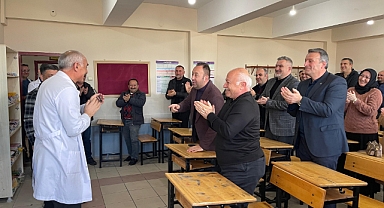 Mezun öğrencilerinden öğretmenlerine unutulmaz veda