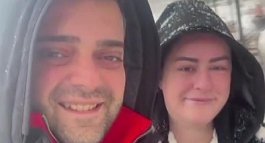 Selfie yapan çifte soğuk şok: Tentedeki karlar üstlerine döküldü