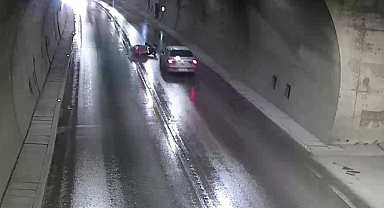 Sollamaya çalıştığı otomobilin önüne düştü, ezilmekten son anda kurtuldu