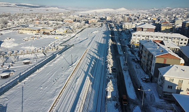 Yeşilyurt ilçesinde kış manzaraları havadan görüntülendi