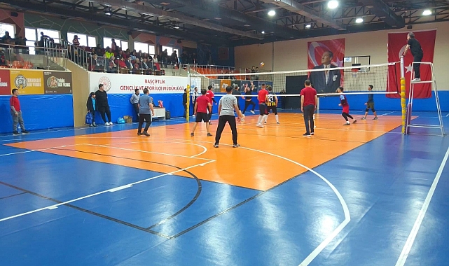 Başçiftlik'te voleybol turnuvası düzenlendi