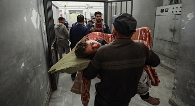 İsrail'in Gazze'de düzenlediği saldırılarda 8 Filistinli hayatını kaybetti