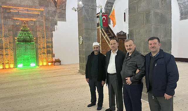 Niksar'da restorasyonu tamamlanan Ulu Cami yeniden ibadete açıldı