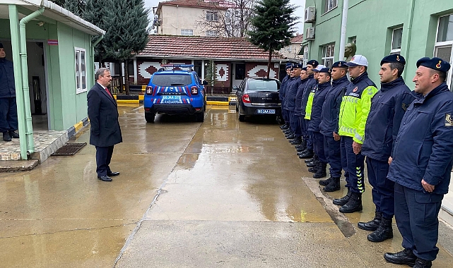 Niksar Kaymakamı Perçi'den İlçe Jandarma Komutanlığına ziyaret