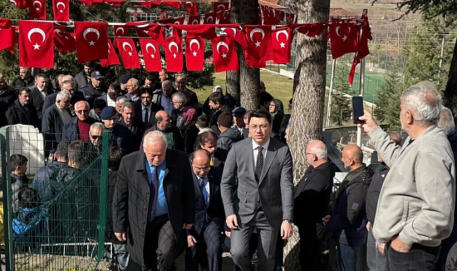 Şampiyon güreşçi Hüseyin Akbaş, vefatının 37. yılında Almus'daki kabri başında anıldı