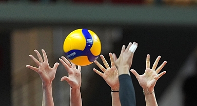 Voleybol Sultanlar Ligi'nde 21. hafta maçları yarın oynanacak