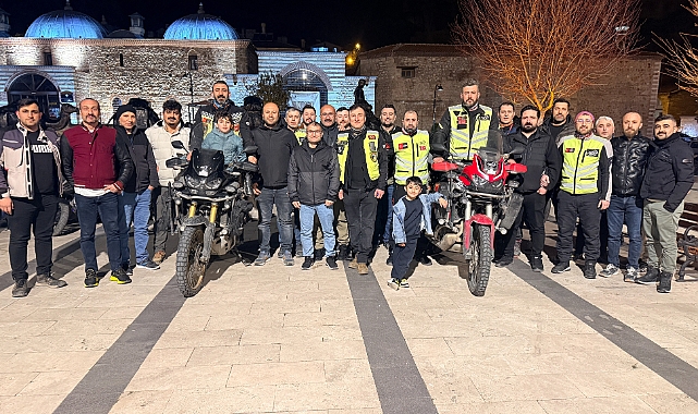 Atalarının develerle gittiği umre yolculuğunu onlar motosikletleri ile yaptı