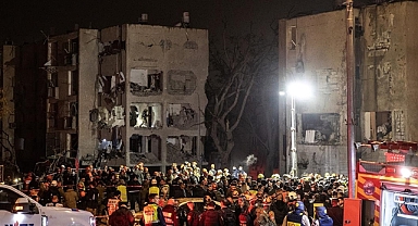 İran'ın İsrail'in Arad kentine düzenlediği füze saldırısında 10'u ağır 84 kişi yaralandı