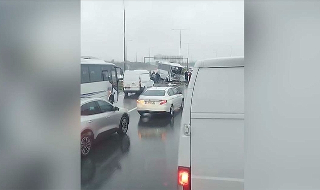 Servis aracının karıştığı kazada 1 polis şehit oldu, 16 polis yaralandı