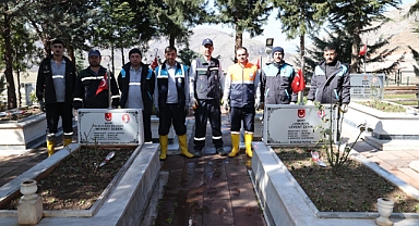 Tokat Belediyesi’nden bayram öncesi mezarlıklarda kapsamlı çalışma