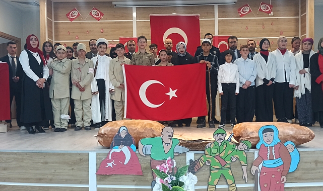 Yeşilyurt'ta İstiklal Marşı'nın Kabulü ve Mehmet Akif Ersoy'u Anma Günü kutlandı