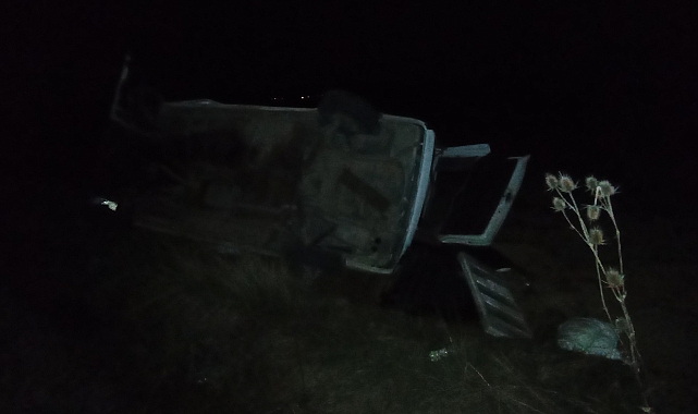 Yeşilyurt'ta minibüs devrildi: 1 yaralı