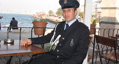 45 yaşında polislikten ayrılıp öğretmen oldu, emekliliğini 20 yıl uzattı