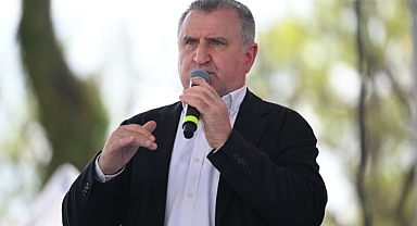 Gençlik ve Spor Bakanı Bak: Çocuklarımızı dijital dünyadan, kötü alışkanlıklardan uzak tutmamız lazım