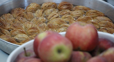 Misket elma tadında baklava