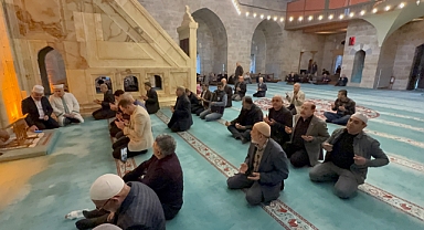 Tokat Belediyesi Türkeş’i dualarla yad etti