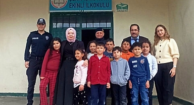 Yeşilyurt Kaymakamı Yeşim Altın, köy okullarını ziyaret etti