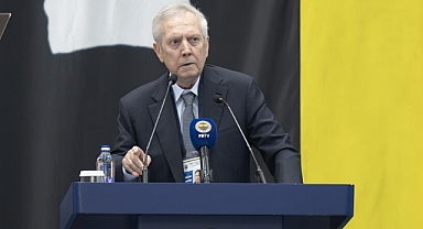 Aziz Yıldırım, Fenerbahçe Kulübü başkanlığına aday olduğunu açıkladı
