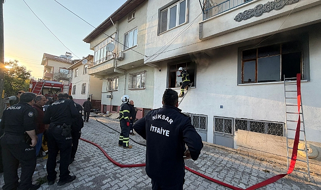 Niksar'da çıkan ev yangınında 1 kişi yaralandı