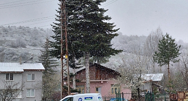 Tokat'ın Başçiftlik ilçesinde kar yağışı etkili oldu
