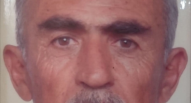 Yanan evde mahsur kalan yaşlı çift hayatını kaybetti