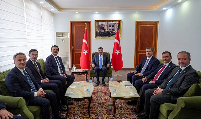 Cumhurbaşkanı Yardımcısı Yılmaz, Tokat'ta ziyaretlerde bulundu