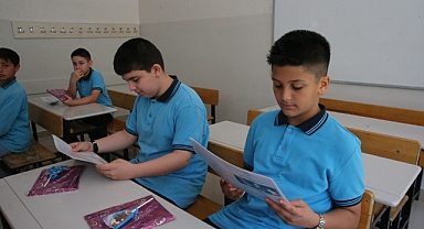 Okullarda karne heyecanı