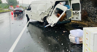Ordu'da 3 aracın karıştığı kazada 6 kişi yaralandı