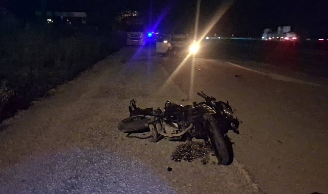 Reşadiye'de otomobil motosiklete çarptı: 2 ölü, 1 yaralı