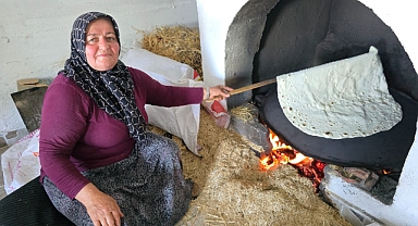 Yozgat’ın vazgeçilmez lezzeti yufka ekmek mesaisi başladı