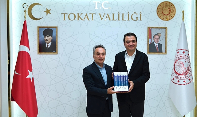 14 ülkeden gelen Yunus Emre Enstitüsü öğrencilerinden vali Abdullah Köklü'ye ziyaret