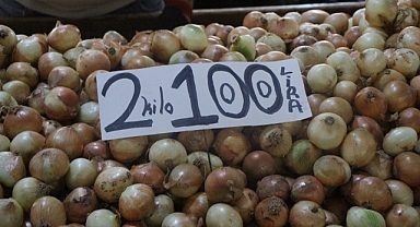 Aşırı yağışlar, soğanın dengesini bozdu