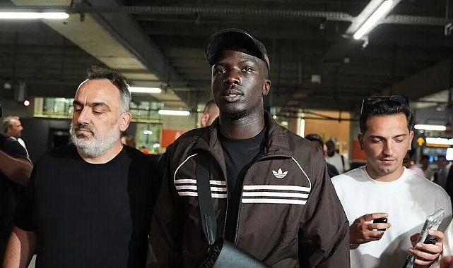 Beşiktaş'ın prensip anlaşmasına vardığı Kassoum Ouattara, İstanbul'a geldi