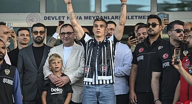 Beşiktaş'ın transfer görüşmelerinde bulunduğu Leandro Trossard, İstanbul'da
