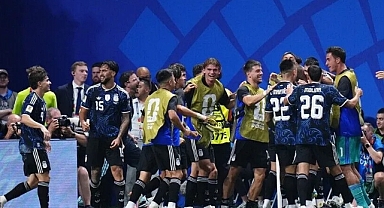 İngiltere'yi mağlup eden Arjantin finale yükseldi