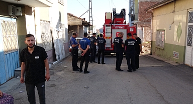 Malatya'da 5 büyüklüğündeki deprem paniğe neden oldu