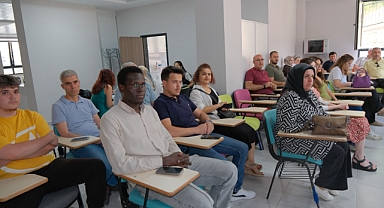 TOGÜ'de ilk yardım eğitimini tamamlayan personele sertifika verildi