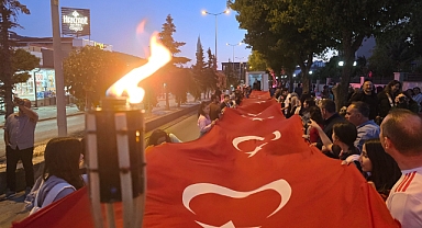 Yozgatlılar Demokrasi ve Milli Birlik Günü'nde meydanı doldurdu