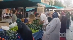 Ticaret Bakanlığı sebze ve meyvelerin kapalı ambalajlarda satılması kararı aldı